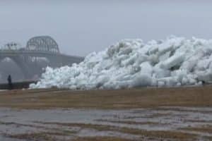 Watch As Ice Tsunami Blows Over Lake Ontario In Canada