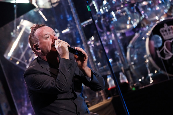 Simple Minds Return to North America with 2025 Tour – Joined by Modern English and Soft Cell